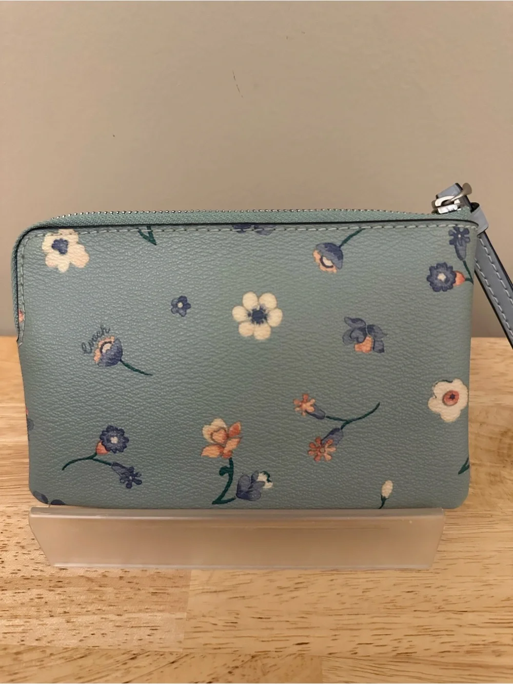 Coach Floral Wristlet in Dusty Teal with Multicolor Blooms - Picture 4 of 7